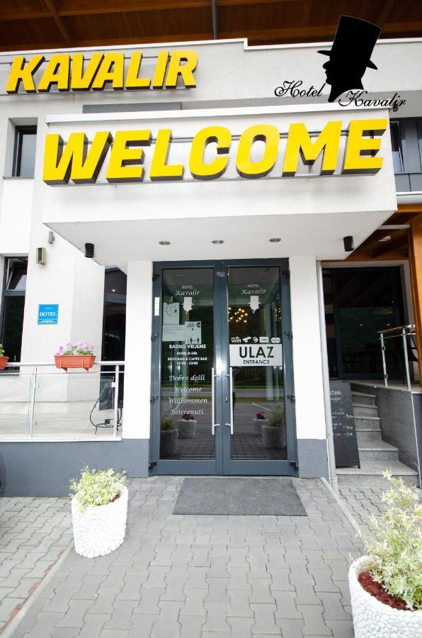 Hotel Kavalir Zepce Zewnętrze zdjęcie