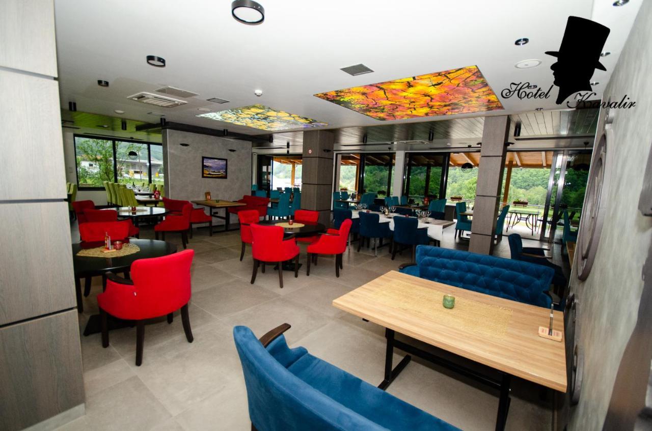 Hotel Kavalir Zepce Zewnętrze zdjęcie