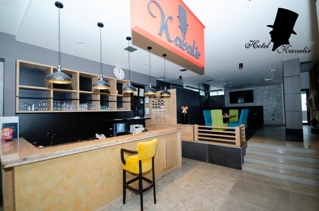 Hotel Kavalir Zepce Zewnętrze zdjęcie