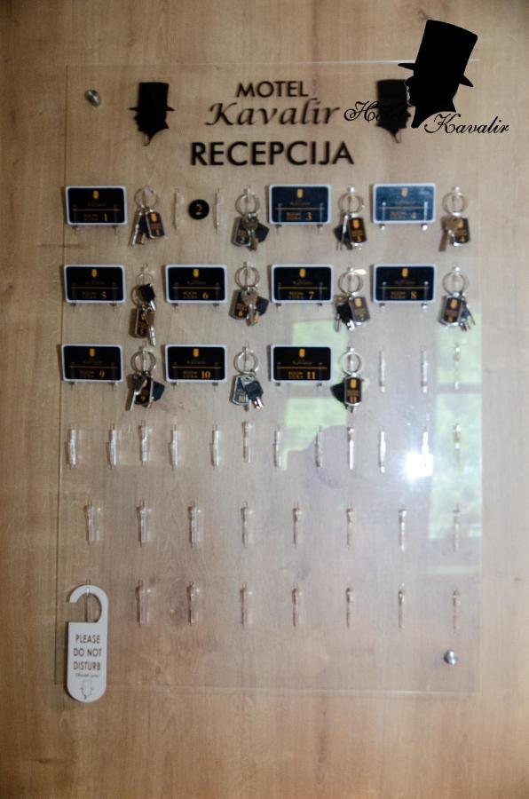 Hotel Kavalir Zepce Zewnętrze zdjęcie