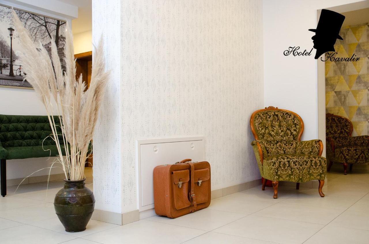 Hotel Kavalir Zepce Zewnętrze zdjęcie