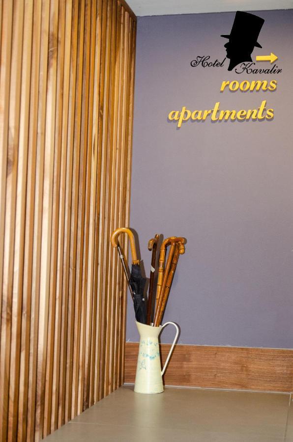 Hotel Kavalir Zepce Zewnętrze zdjęcie