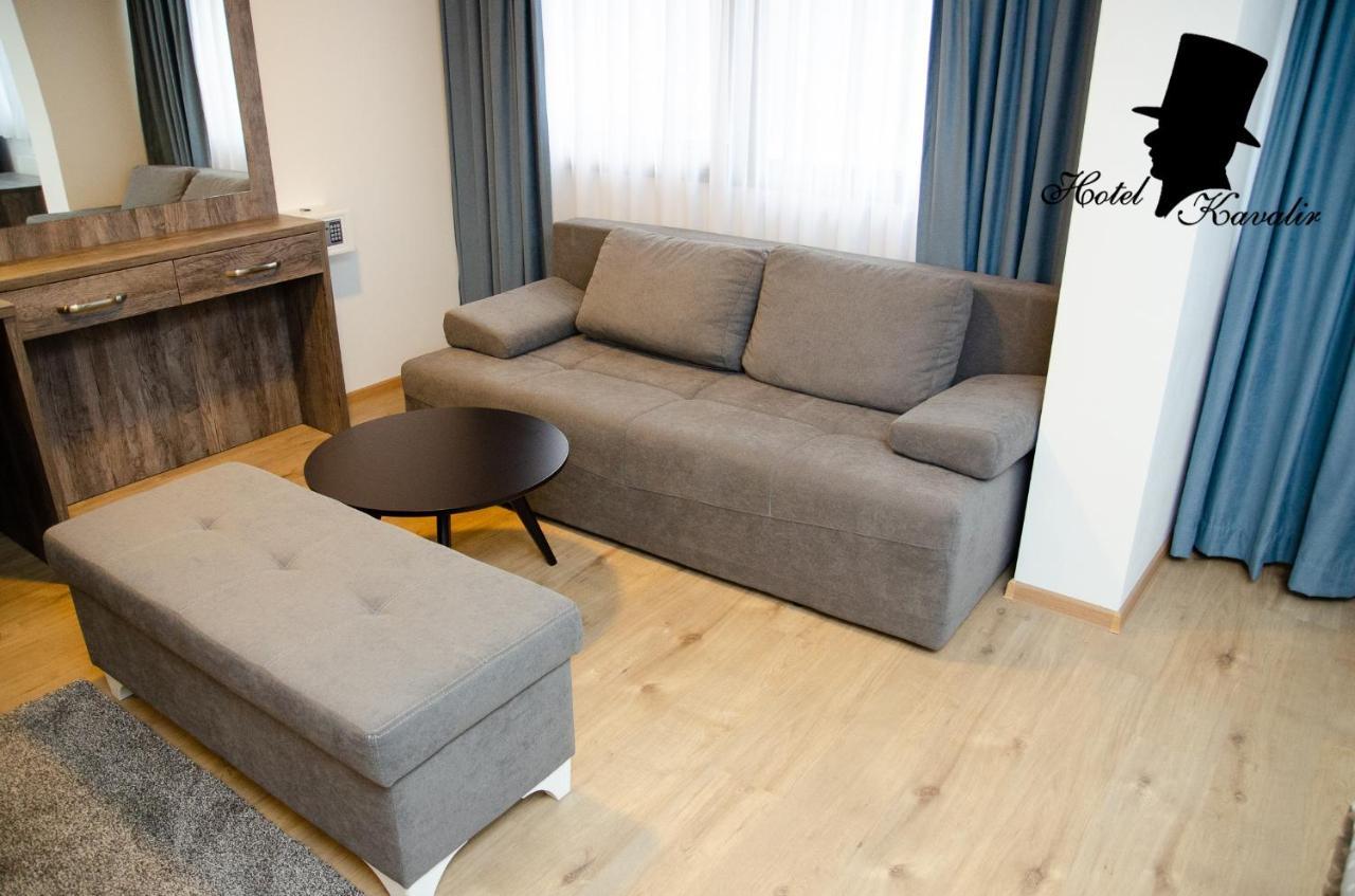 Hotel Kavalir Zepce Zewnętrze zdjęcie